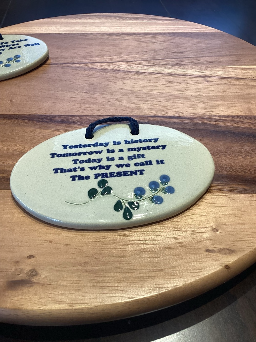 Mountaine Meadows Pottery Hanging Plaque Yesterday is History USA Like New
